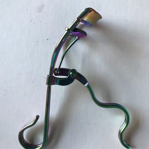 Oil Slick/Chromatic Eyelash Curler